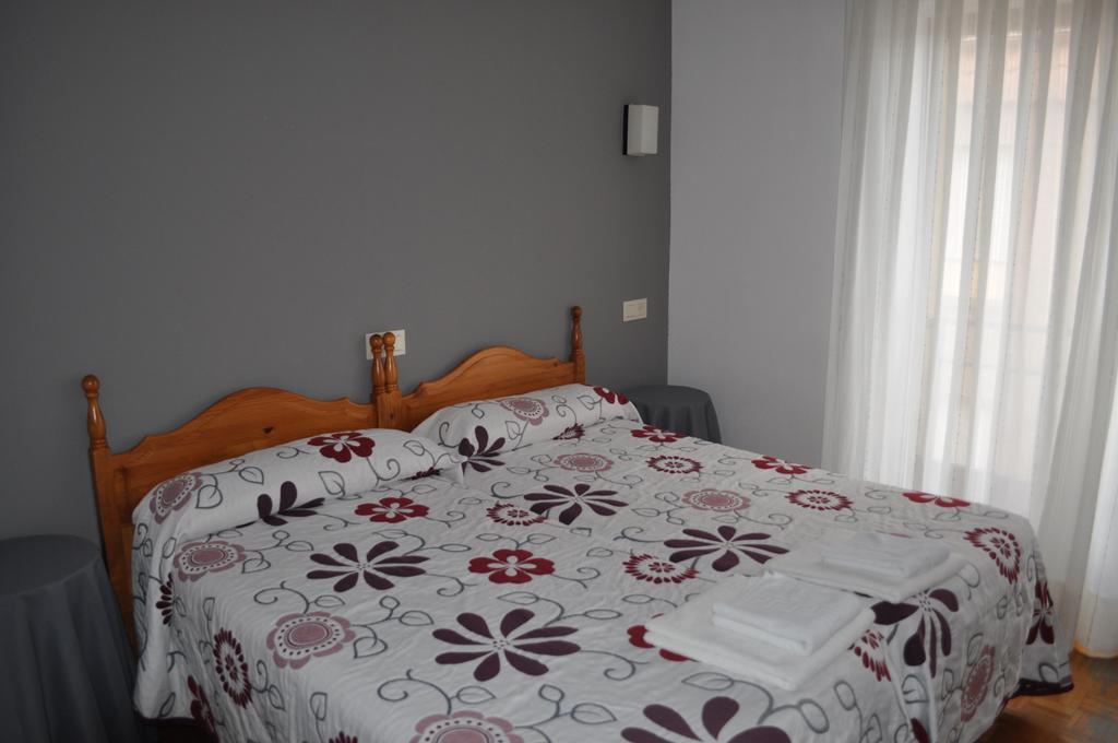 נבאלנו Hostal La Tablada חדר תמונה