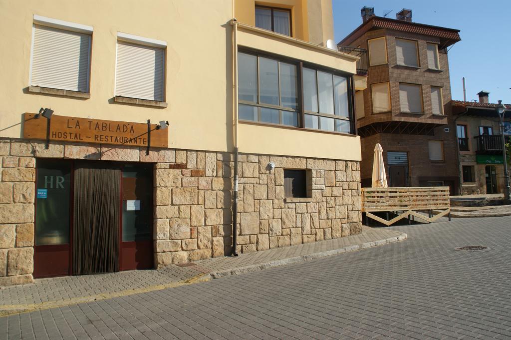 נבאלנו Hostal La Tablada מראה חיצוני תמונה